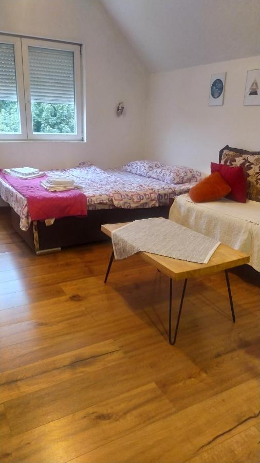 Apartmani Bozana Vojinovic Žabljak Exteriör bild